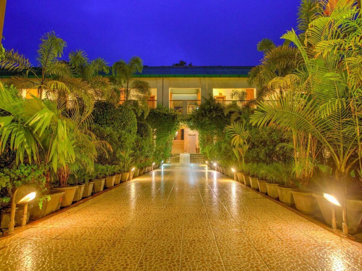 Borgos Resort Kaziranga