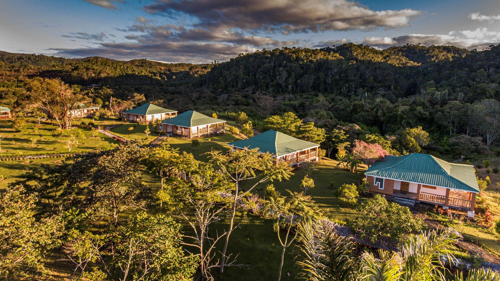 Eulophiella Hotel
