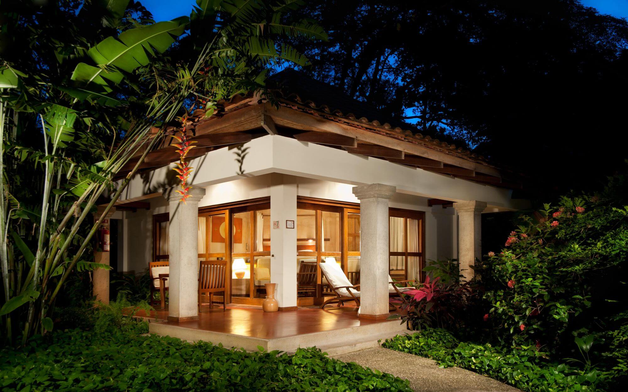 Hotel Capitan Suizo Beachfront Boutique Hotel