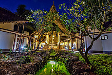 Kena Beach Hotel