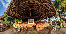 Utopia Rote Lodge